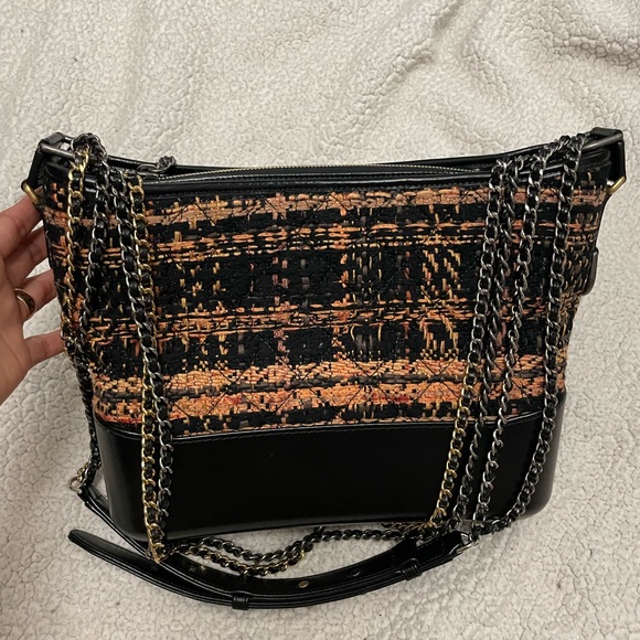 Chanel Gabrielle Tweed black size Medium - Picture 2 of 9